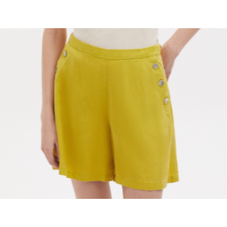 Pantalon corto